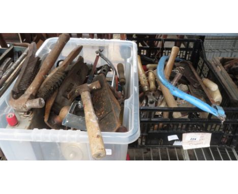 PLASTIC TRAY &amp; BOX OF TOOLS INCLUDING SAW, SHEARS, PLANES, HAMMER ETC
