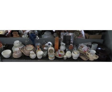 A SMITHS MANTEL CLOCK, GLASS DECANTERS, VARIOUS CERAMICS &amp; GLASSWARE ETC