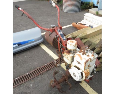 WOLSELEY TITAN BRIGGS &amp; STRATTON ENGINE ROTOVATOR