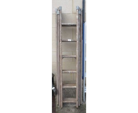 EXTENDING WOODEN LADDER