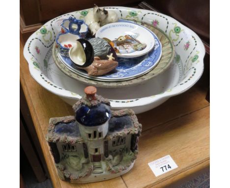 LARGE MIDDLEPORT POTTERY BOWL (BURLEIGH), 2 SPODE PLATES &amp; OTHER ITEMS, STAFFORDSHIRE COTTAGE &amp; AYNSLEY