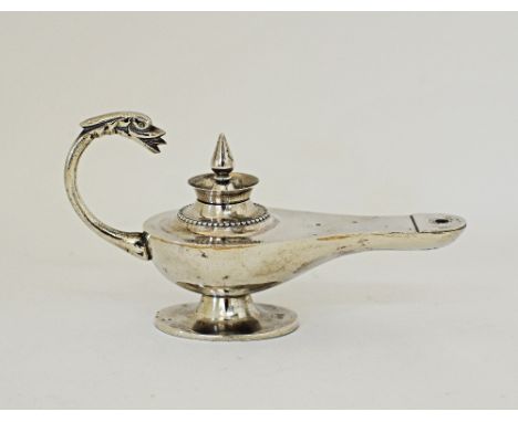 An Egyptian silver 900 oil lamp with lid and a zoomorphic head handle, L15cm - 120g.