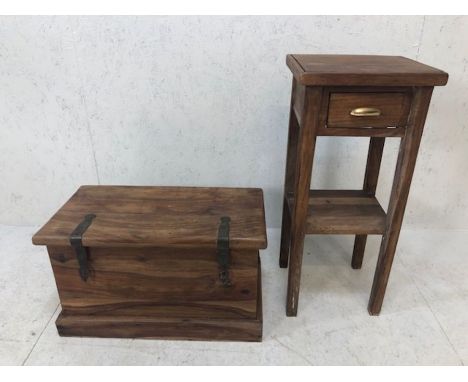 Modern wood hall table with single drawer and small trunk (2)