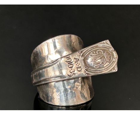 Gents silver coronation ring 1910-35 