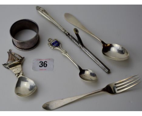 LOT OF MISC SILVER ITEMS INCLUDING BIRMINGHAM SILVER CADDY SPOON,  SHEFFIELD SILVER TEASPOON, SHEFFIELD SILVER FORK, IRISH SI