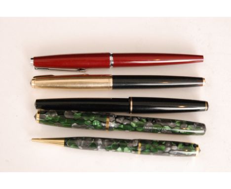 A group of 1950s to 60s fountain pens to include Parker '17' duofold fountain pen with black case, thin cap ring and gold Par