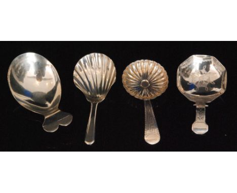 A George III hallmarked silver caddy spoon with plain oval bowl and fish tail finial, London 1806, possibly Elizabeth Morley,