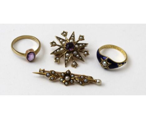 Four items of jewellery, includes a stone and pearl, 9ct gold star brooch, an 18ct gold stone set ring, an unmarked pearl set