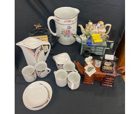 Large selection of miscellaneous to include novelty teapots, Poole plates, part Czech tea set, Wilkinson large jug (teapots h