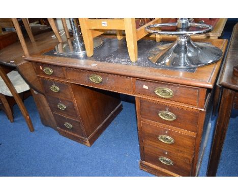 A VICTORIAN MAHOGANY PEDESTAL DESK, with leather top and nine various drawers, approximate size, width122cm x depth 60cm x he