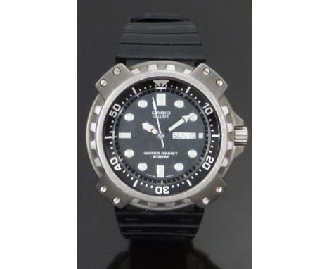 Casio 'Tuna' gentleman's divers wristwatch ref. MD-703 with day and date aperture, luminous hands and markers, black dial and