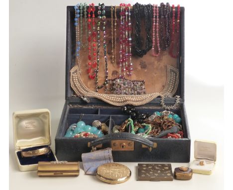 A collection of jewellery including brooches, necklaces, garnet beads, cameos, rolled gold bangle, Trifari brooches, Stratton