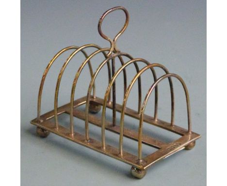 Victorian hallmarked silver seven bar toast rack, London 1889 maker&nbsp;William Hutton &amp; Sons, length 11cm weight 127g