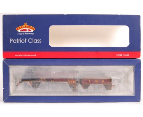 A Bachmann Branch Line Model Railways 00 Gauge model railway train set locomotive engine 32-120 4-6-0 Patriot Class 45503 The