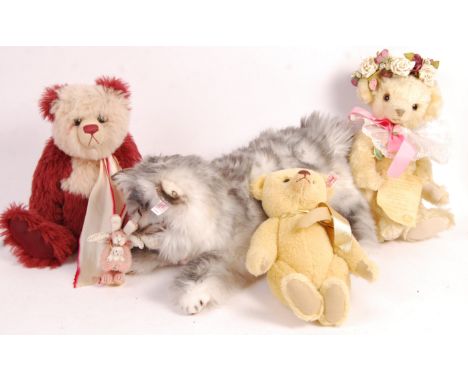 A collection of x4 ' artist ' type teddy bears, to include; a large Steiff ' Cat ', a charming blonde mohair Steiff teddy bea