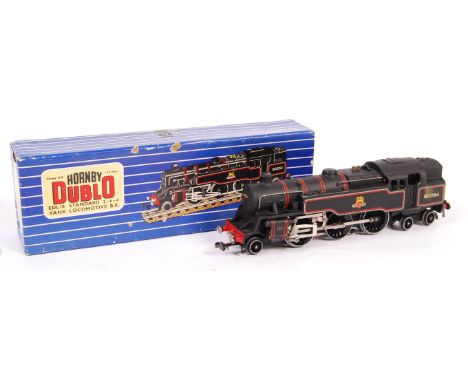 An original vintage Hornby Dublo 00 gauge railway trainset locomotive ' EDL18 ' 80054 Standard Tank Locomotive. 3 rail. Withi