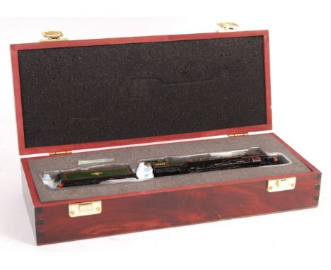 A Bachmann Branch-Line Model Railways 00 Gauge model railway train set locomotive engine 31-527K Special Edition 4-6-2 6052 B
