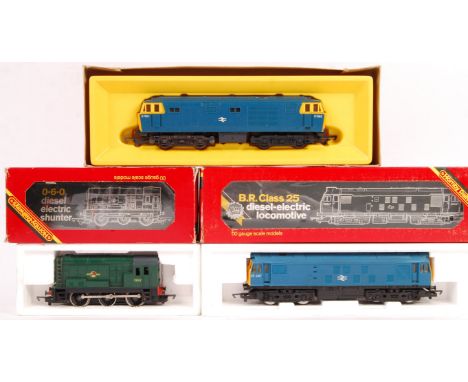 A collection of three Hornby boxed 00 gauge model railway train set locomotives comprising: R156 0-6-0 Class 08 Diesel electr