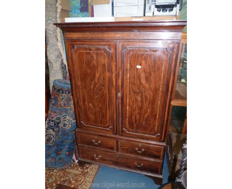 A nice quality Mahogany Linen Press having intricate cross-banded detail and lightwood stringing, the opposing doors revealin