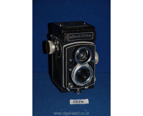 A Rolleicord synchro-compur x Rollei-werke TLR vintage camera by Franke &amp; Heidecke, twin lens reflex DBP/DBGM Xenar f/1:3