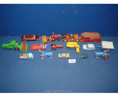 A quantity of Dinky vehicles including Matchbox and Corgi, 1910 Daimler, Massey Ferguson combine harvester, Corgi Mercedes, f