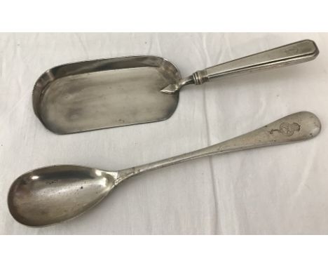 A Mappin & Webb silver plated crumb scoop engraved with "Orient Line" logo to handle, pre 1960 as this was when Orient Line m