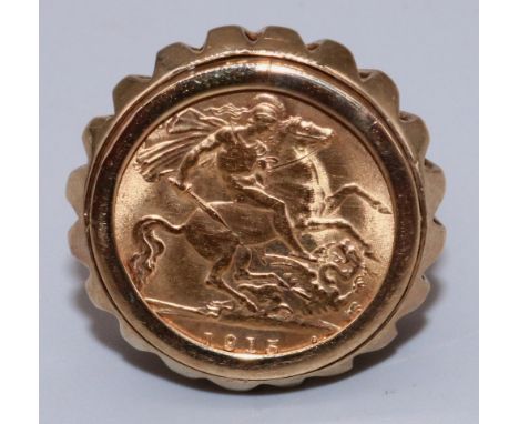 Geo.V 1915 half sovereign in 9ct yellow gold ring mount, stamped 375, size R1/2, 10.3g 