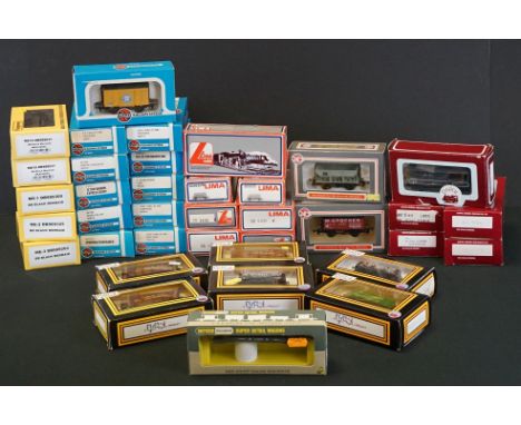 37 Boxed OO gauge items of rolling stock to include 13 x Dapol, 11 x Airfix, 7 x Lima, 5 x Flangeway and 1 x Wrenn, all vans,