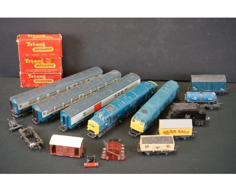 Group of OO gauge model railway to include Triang R751 (loose parts) and Hornby BR 25247 locomotives, 3 x boxed Triang items 
