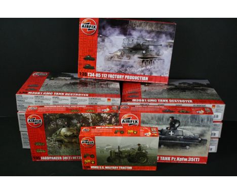 Ex shop stock - 10 Boxed Airfix 1/35 plastic model kits to include 2 x A1356 M36B1 GMC Tank Destroyer, A1359 Tiger I Mid Vers