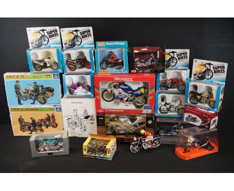 14 Boxed / cased motorcycle models to include Britains Speedway 9684 (dented window), 6 x Zylmex Super Bikes model no. 28241,