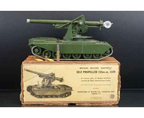 Boxed Britains Military Equipment 2175 Self Propelled 155mm Gun diecast model, vg with some paint chips, gd box 