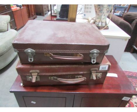 2 small vintage suitcases