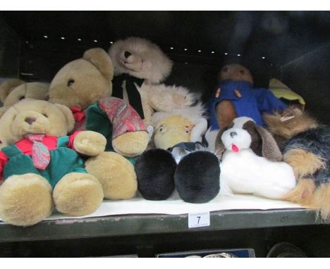 A shelf of Teddy bears etc including Paddington