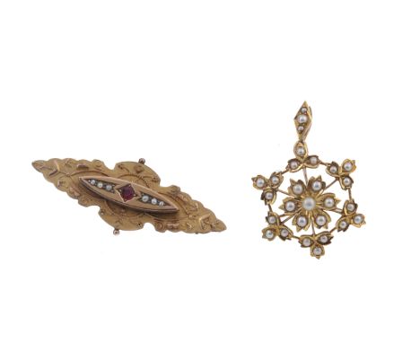 VICTORIAN BROOCH, set with a central red gem flanked by seed pearls, marked 9C, 3g, along with an unmarked seed pearl pendant