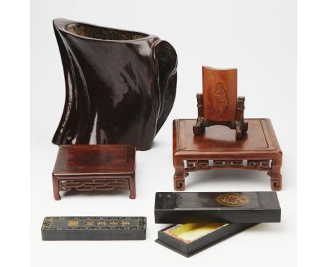 Comprising a cased and parcel gilt molded ink stick with length inscription dated 1792 of Qianlong period, a lacquered natura