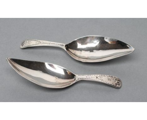 A PAIR OF GEORGE III SILVER CADDY SPOONS, maker Thomas Wallis, London 1804, with plain leaf bowls and matching prick engraved
