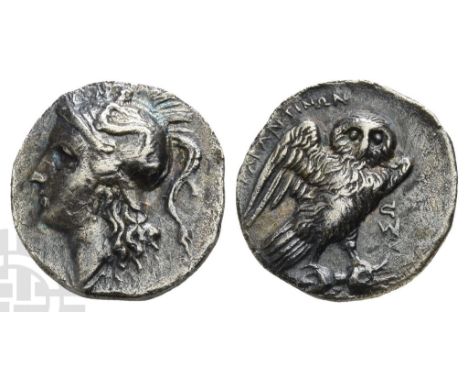 Calabria, Tarentum AR Drachm.. Circa 280-272 BC. ΣΩ- (So-), magistrate. Head of Athena to left, wearing crested Attic helmet 