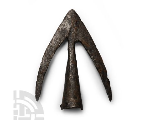 14th century A.D. With narrow curved edges and tapering socket. See Jessop, O., Medieval Arrowheads, Finds Research Group dat