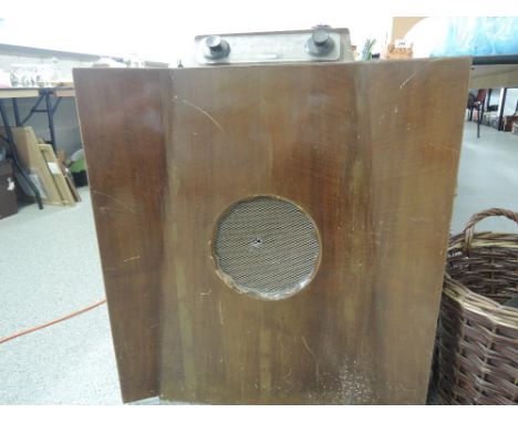 A Murphy 146 vintage radio 