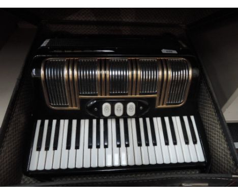 A Hohner 21L piano accordion