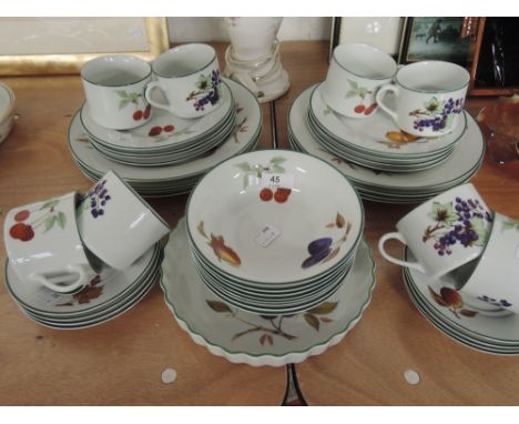 A Royal Worcester dinner service ' Evesham Vale'