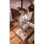 Belcor Pneumatic case erector, M/N:Bel 505, S/N: 5055-092492 RIGGING FEE: $50