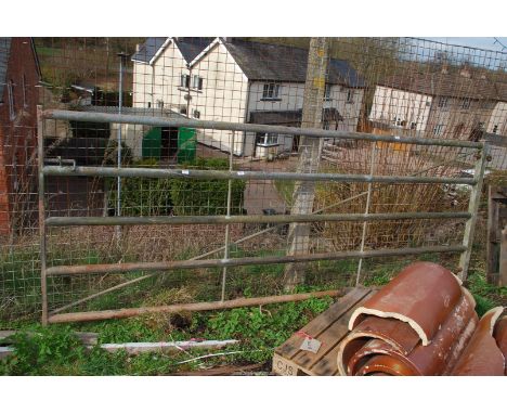 Heavy duty farm gate, 10' 1'' long x 46'' high.