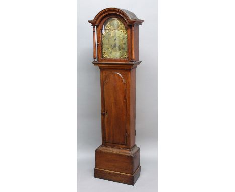 OAK LONGCASE CLOCK, the brass dial with 11" chapter ring, subsidiary seconds dial and date aperture inscribed Richard Lear/ P