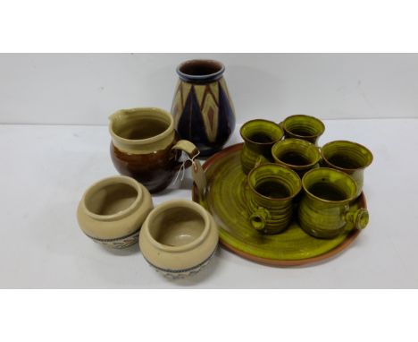 Set 6 green pottery art mugs on tray, Isle of Wight Vase, Pair Doulton low vases & pottery jug (11)