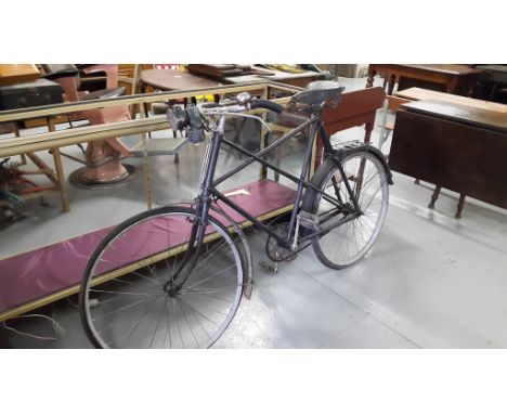 Old Gents Racing Bicycle with “Hero” seat, with carbide lamp (1)