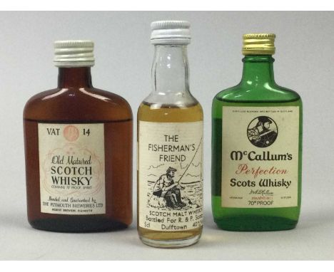 30 ASSORTED WHISKY MINIATURES - INCLUDING QUEEN ANNE BLEND,various ABVs / Each approximately 5cl