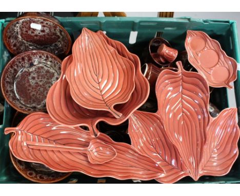 A quantity of vintage Kernewek Cornwall brown mottle glazed dinner and teaware to include bowls, shallow plates, cups, saucer