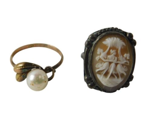 Two dress rings, comprising a silver and cameo ballet dancer dress ring, and a 9ct gold and cultured pearl set dress ring, 6.